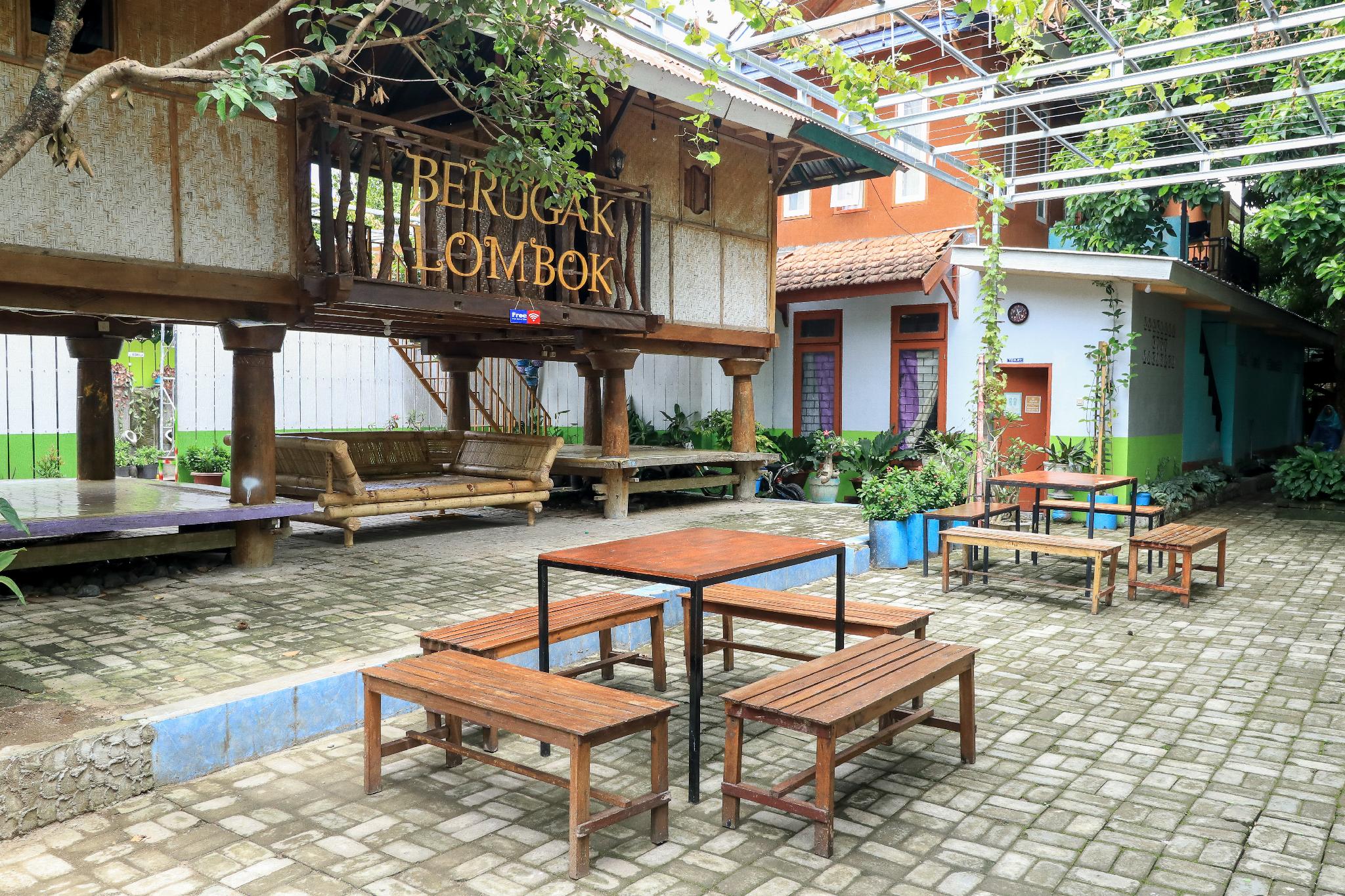 5 Hotel di Mataram yang Cocok untuk Wisatawan Backpacker