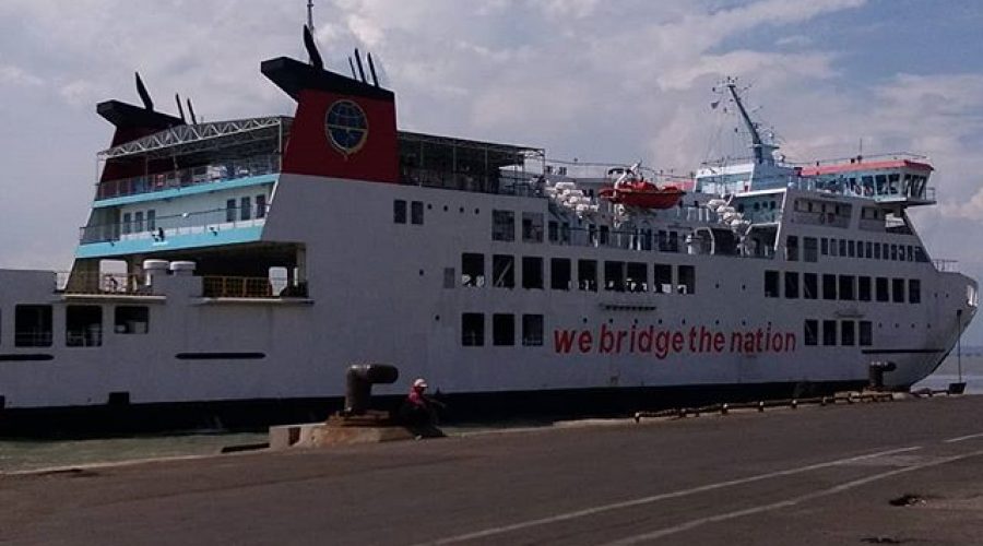 Kapal Laut Surabaya Lombok